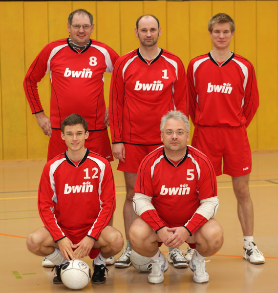 Mannschaftsfoto 2. Herrenmannschaft (Mnnerklasse I Verbandsliga Mittelrhein-Rheinhessen)