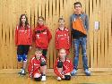 Nina Khn, Hannah Kudlik, Nico Elzer, Trainer Jan Brendebach <br>vorne: Fynn-Luca Wendel, Aline Hundhausen